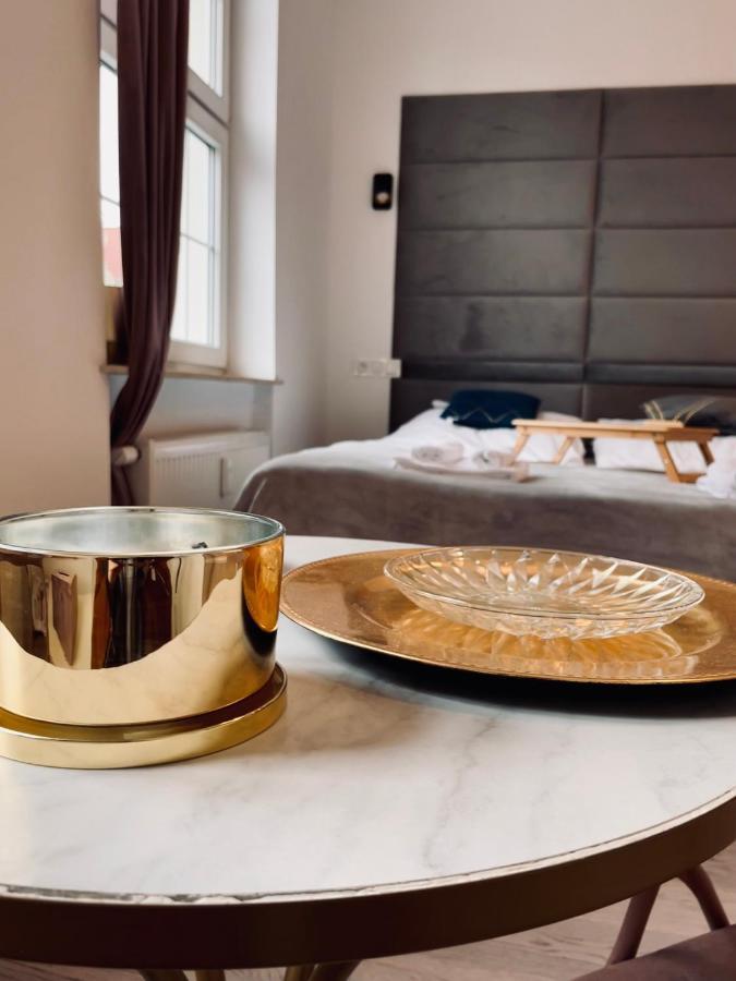 Cloud 9 King Size Bed - Old Town View Gdansk Ogarna Apartment Ngoại thất bức ảnh
