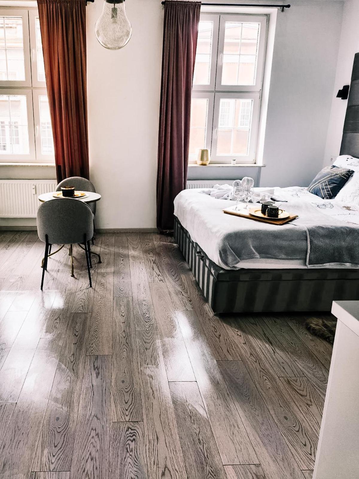 Cloud 9 King Size Bed - Old Town View Gdansk Ogarna Apartment Ngoại thất bức ảnh